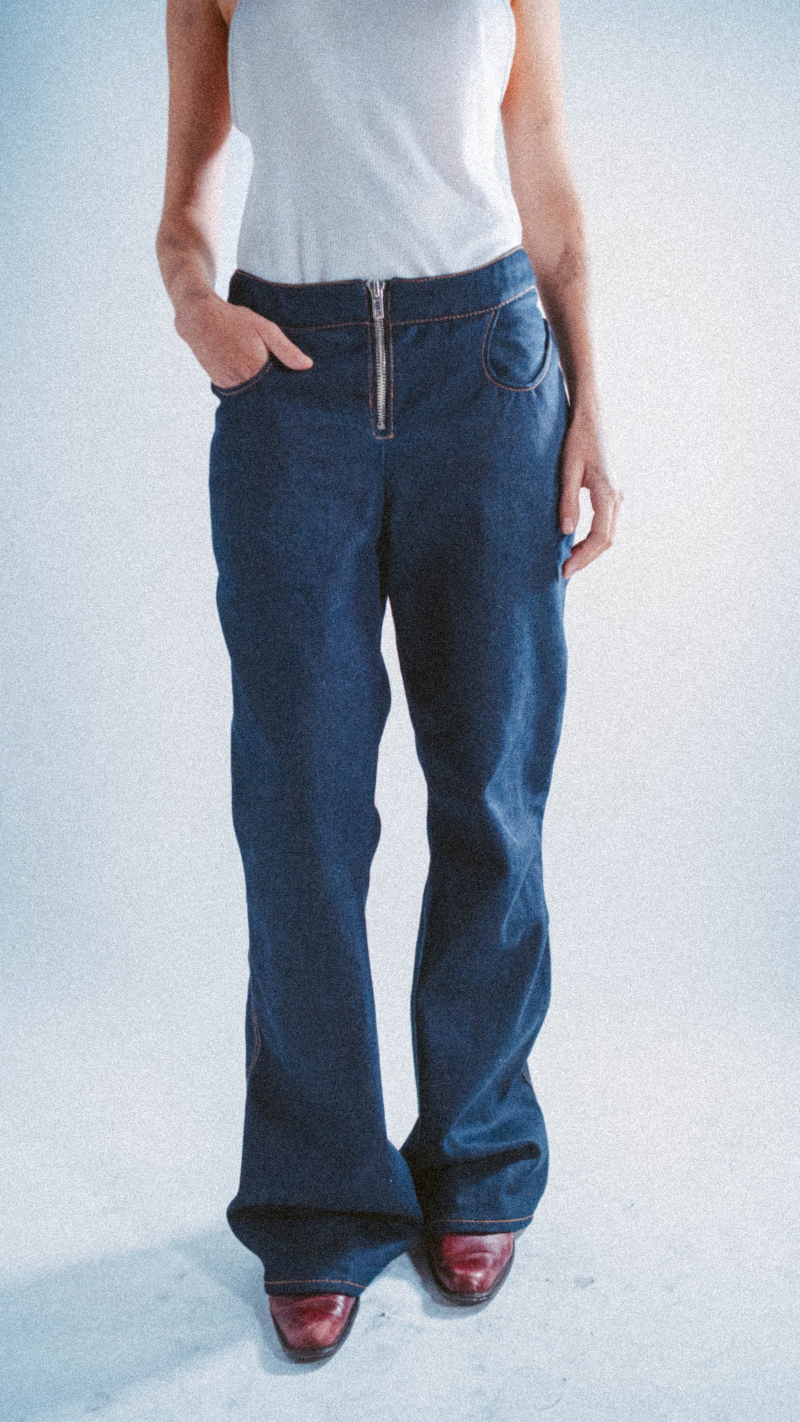 PANTALON PATTES D'EPH DENIM JAGGER CEINTURE INCURVÉE BLEU